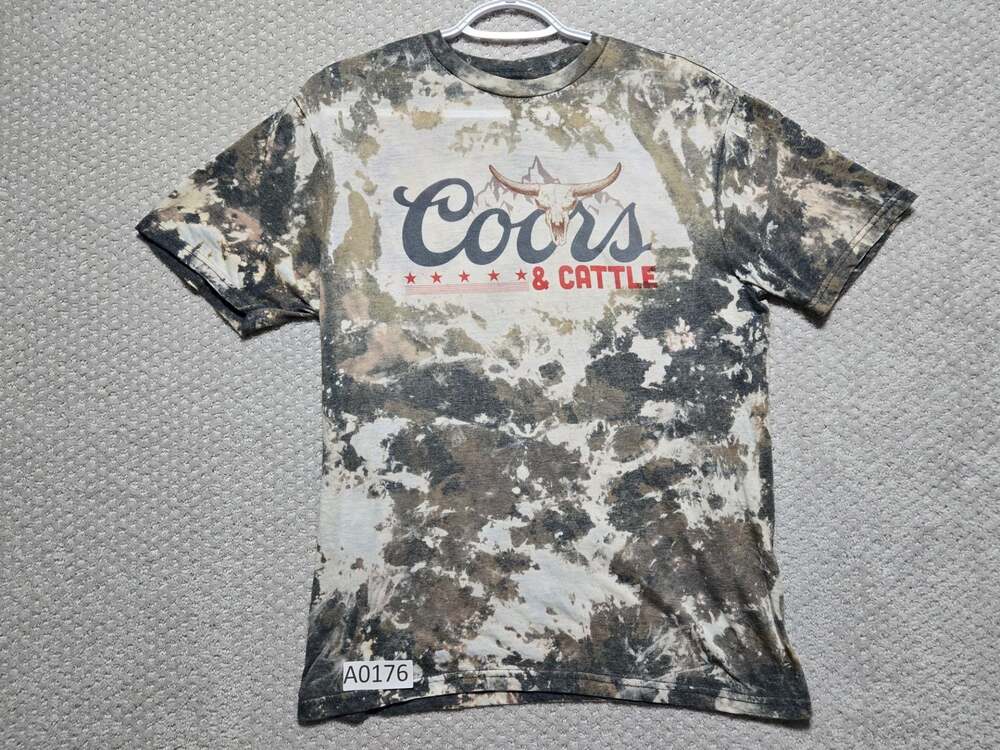 Gildan Softstyle Coors & Cattle Bull Skull Western Graphic T-Shirt